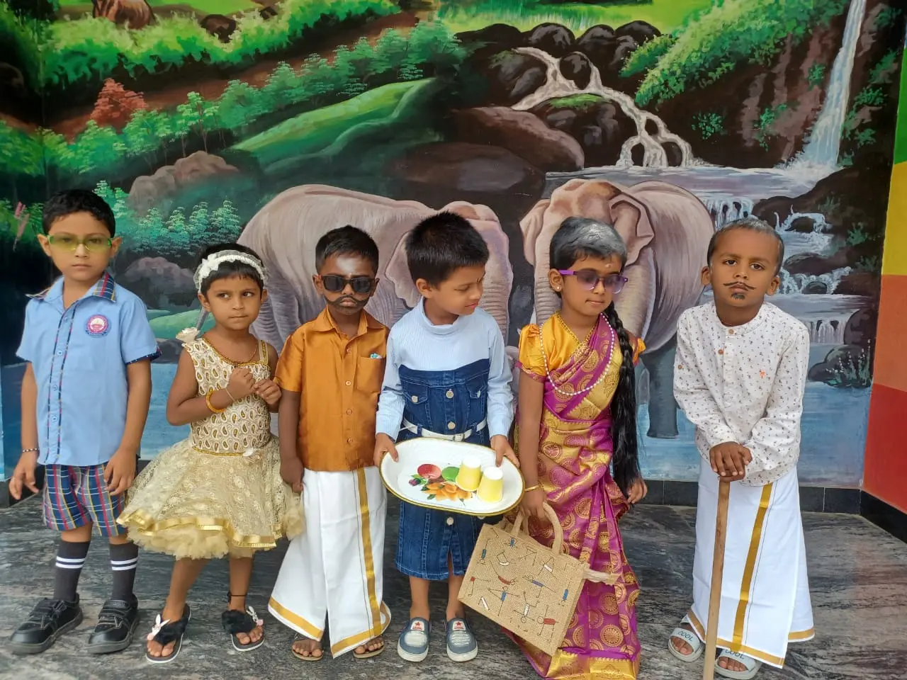  Theme Day: My Family