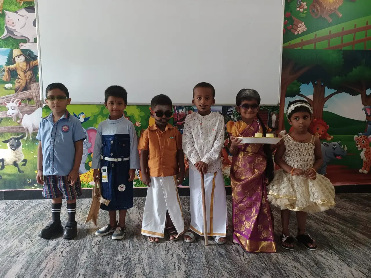  Theme Day: My Family