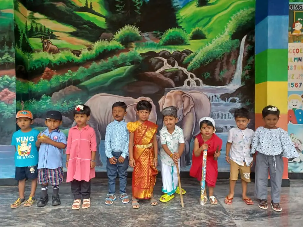  Theme Day: My Family